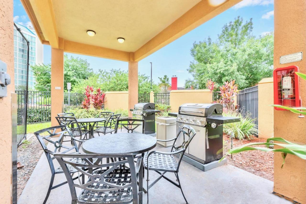 Cozy 1Br With Two Queen Beds - Pool And Hot Tub - Close To Disney Орландо Экстерьер фото